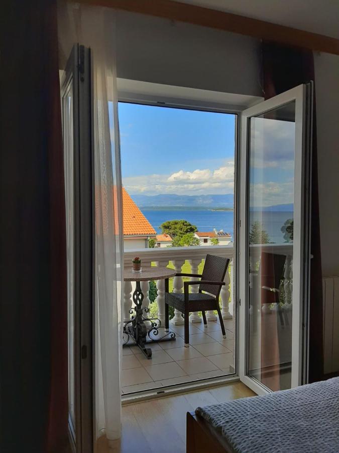 Guest House Katarina Malinska Εξωτερικό φωτογραφία