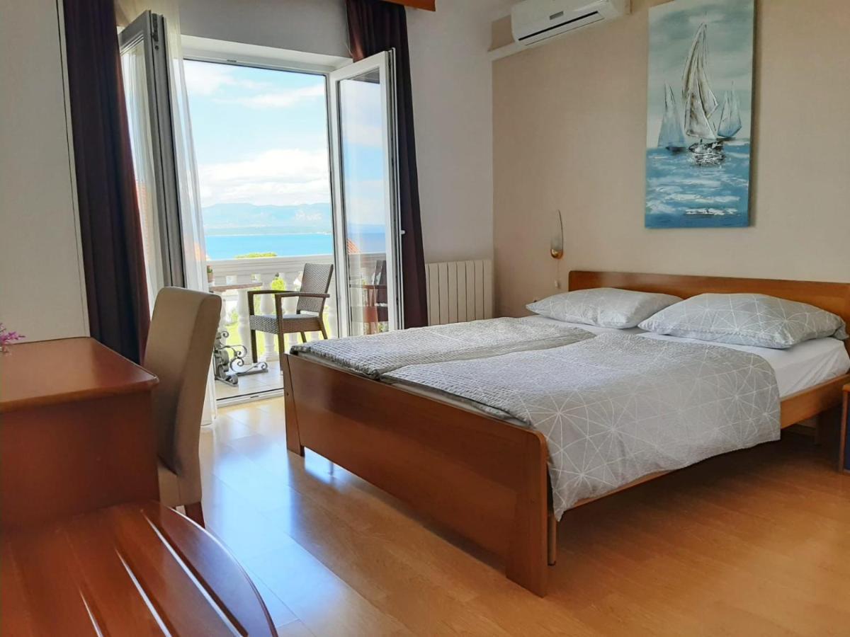 Guest House Katarina Malinska Εξωτερικό φωτογραφία