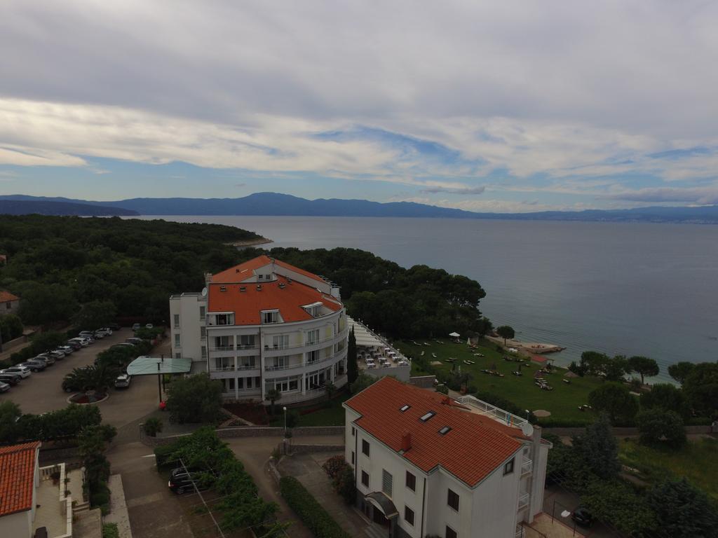 Guest House Katarina Malinska Εξωτερικό φωτογραφία
